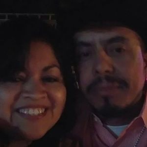 Meet your Posher, Ana